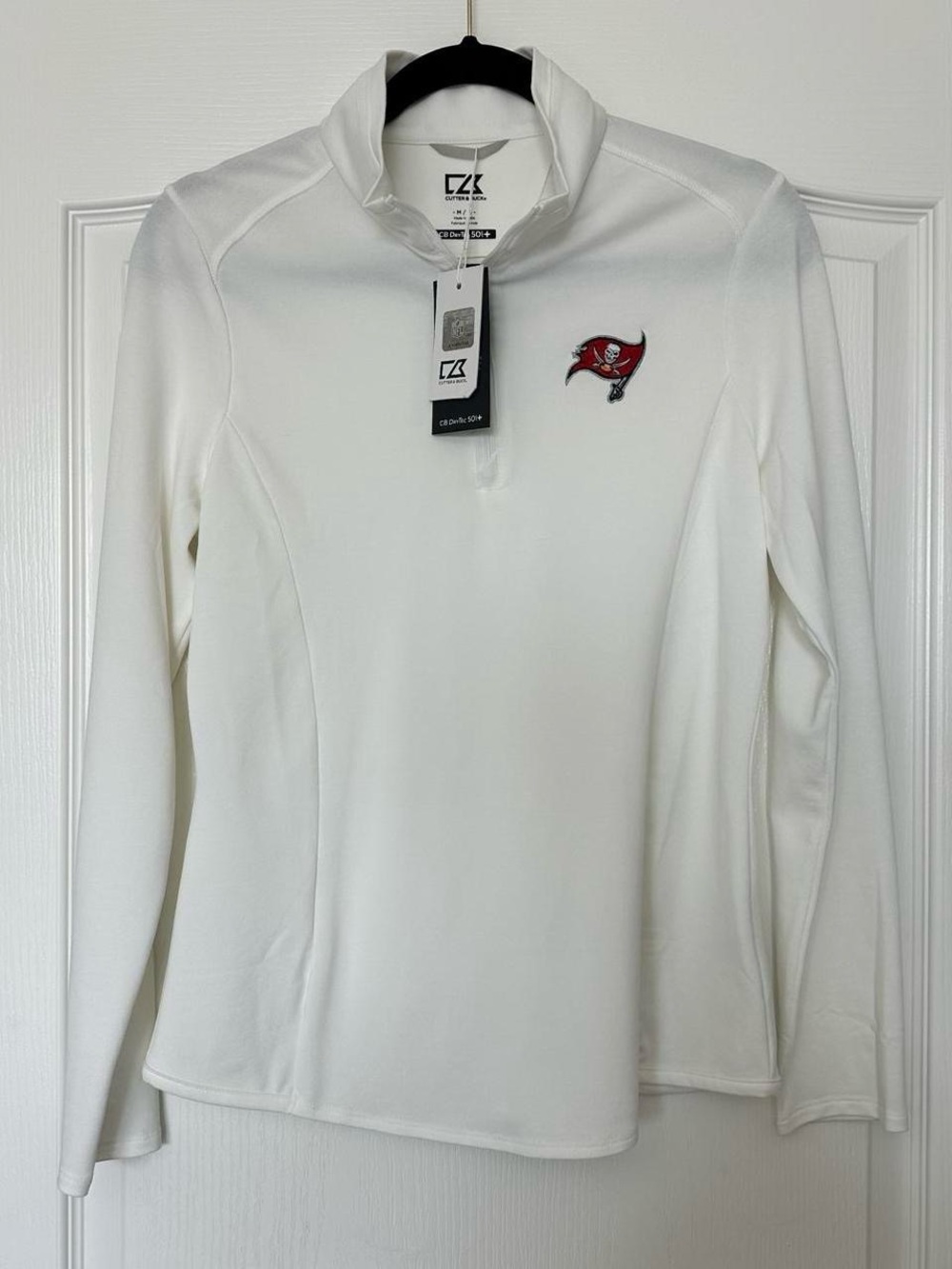 TAMPA BAY BUCANEERS Women’s Long Sleeve Shirt